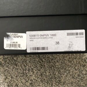 Cassandra sandals in patent leather